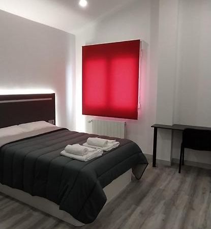 Hotel Alojamientos Aviche 6 Santander Eksteriør billede